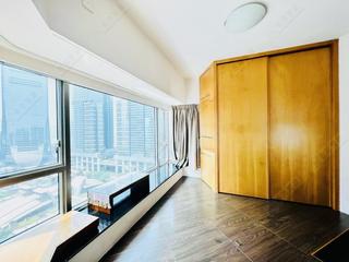West Kowloon - Sorrento 05