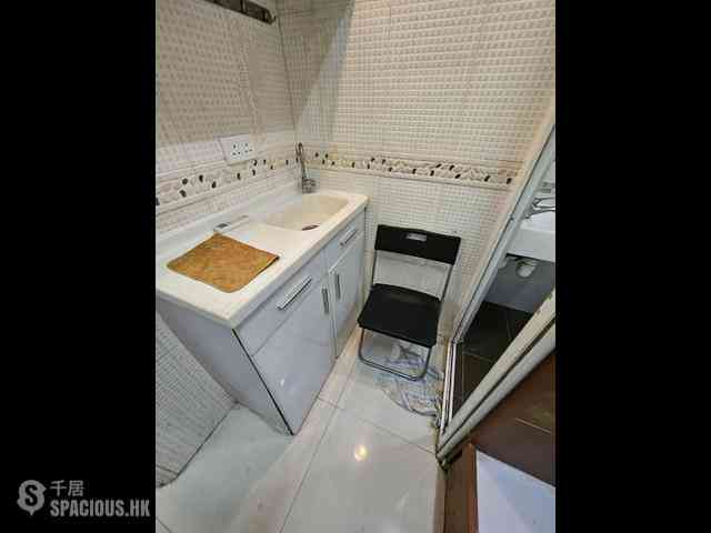Wan Chai - Yuk Chun House 03