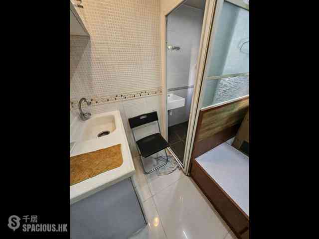 Wan Chai - Yuk Chun House 05