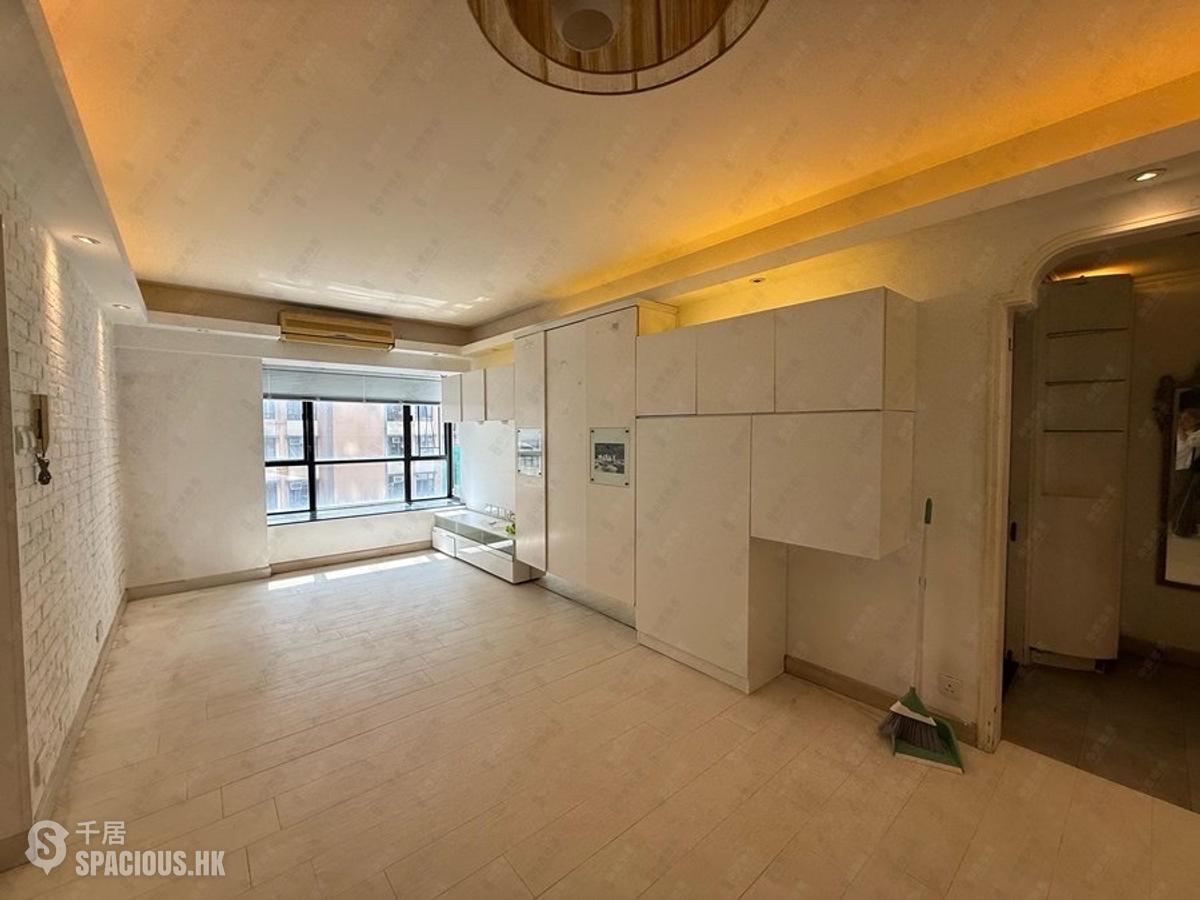 Mid Levels Central - The Grand Panorama Block 3 01