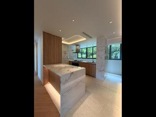 Stubbs Road - Raceview Mansions 02