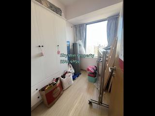 Prince Edward - Cite 33 04