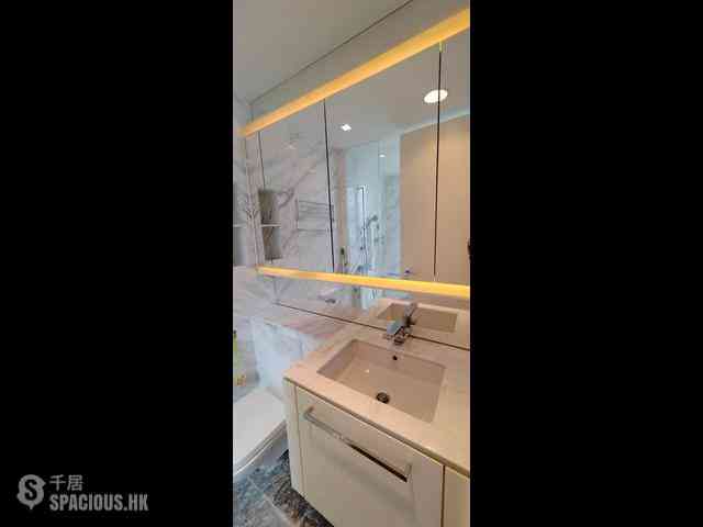 Causeway Bay - Yoo Residence 08