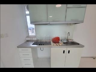 Prince Edward - Bijou Apartments 02