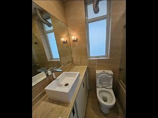 Prince Edward - Bijou Apartments 03