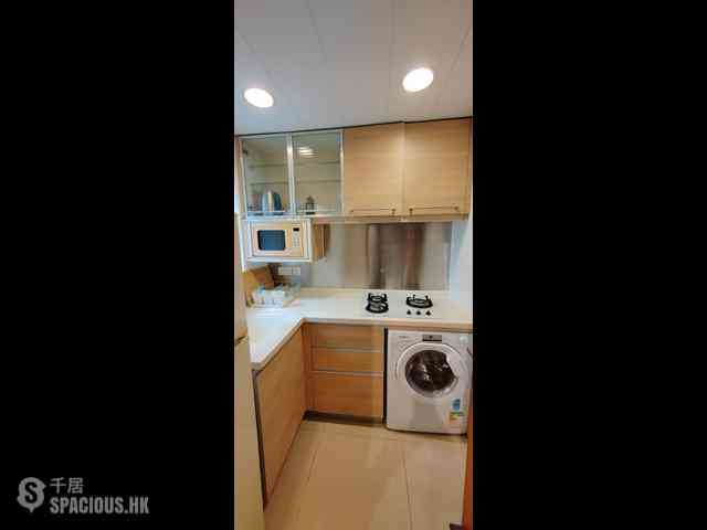 Wan Chai - The Zenith 07