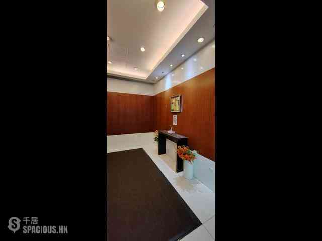 Wan Chai - The Zenith 19