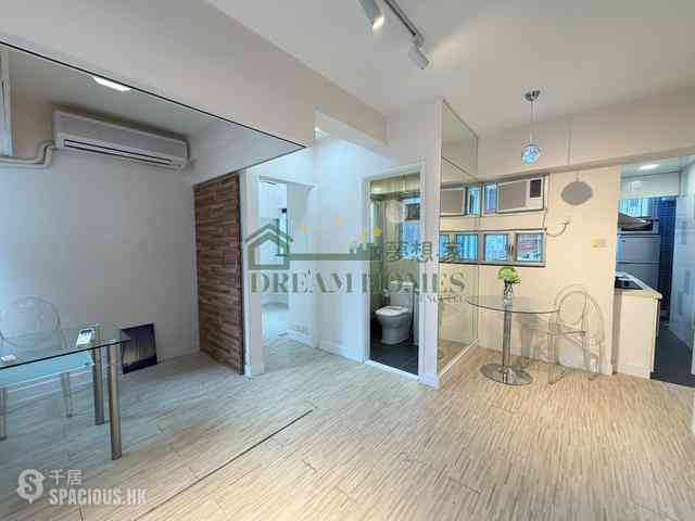 Mid Levels West - Cartwright Gardens 02