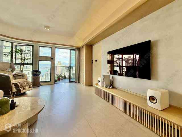 Mid Levels West - Dragonview Court 02
