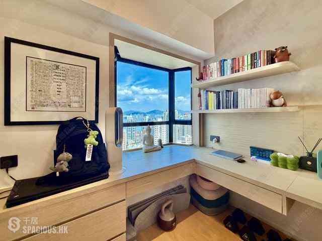 Mid Levels West - Dragonview Court 28