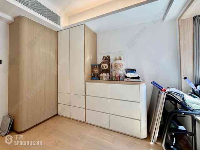 Mid Levels West - Dragonview Court 35