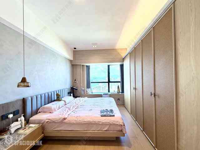 Mid Levels West - Dragonview Court 18