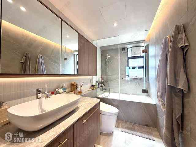 Mid Levels West - Dragonview Court 24