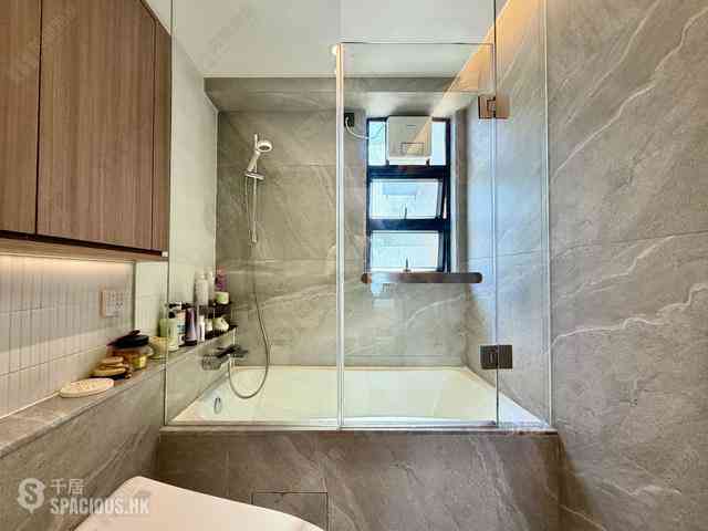 Mid Levels West - Dragonview Court 25