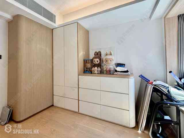 Mid Levels West - Dragonview Court 35