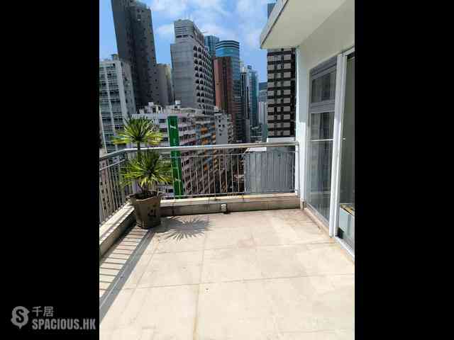Wan Chai - Hip Sang Building 03