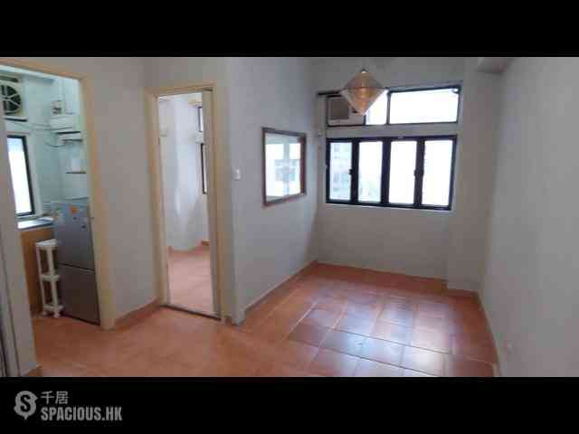 Central - 136-138, Wellington Street 01