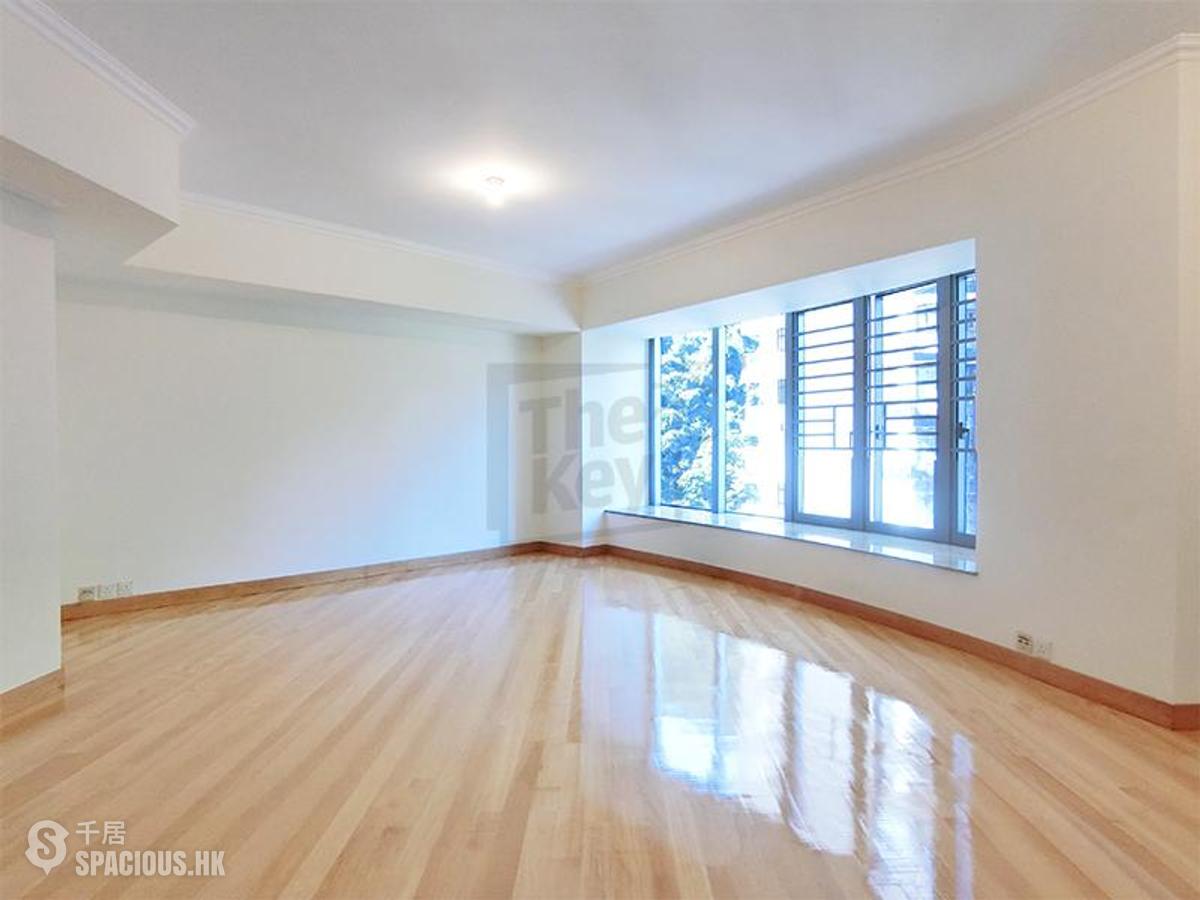 Mid Levels Central - Tregunter Tower 3 01