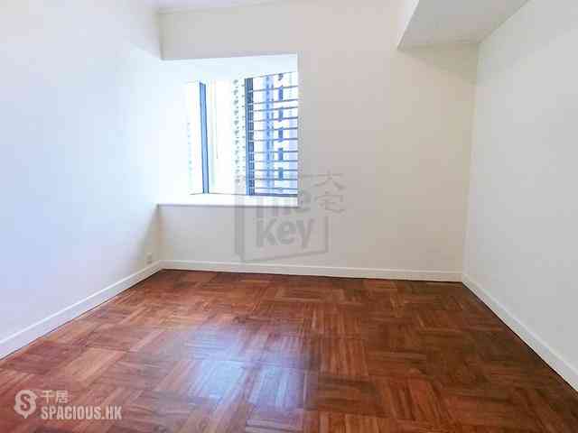 Mid Levels Central - Tregunter Tower 3 04