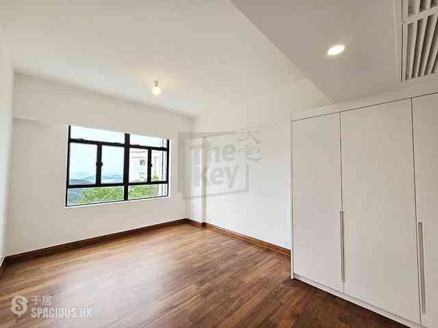 The Peak - 21, Coombe Road 09