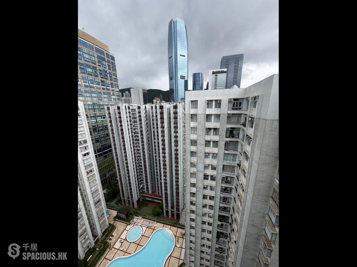Tai Koo Shing - Tai Koo Shing Horizon Gardens Hoi Tien Mansion 01