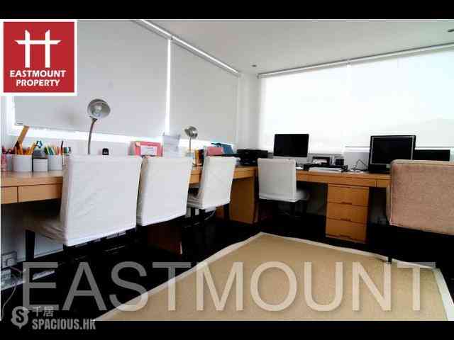 Clear Water Bay - Lakeside Villa Block B 09