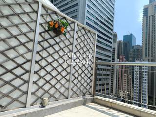 Wan Chai - Hip Sang Building 12