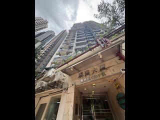 Sai Ying Pun - Hing Hon Building 04