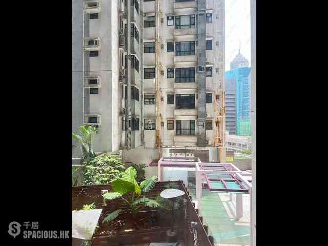 Mid Levels Central - Fook Kee Court 04