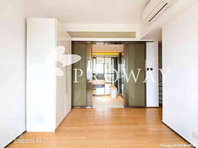 Mid Levels Central - Arezzo 06