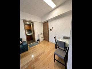 Sai Ying Pun - Island Crest Block 1 10