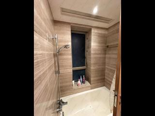 Sai Ying Pun - Island Crest Block 1 18
