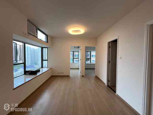 Luen Wo Hui - Regentville Phase 1 Block 3 03