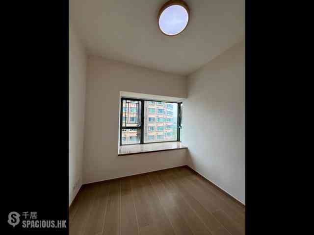Luen Wo Hui - Regentville Phase 1 Block 3 06