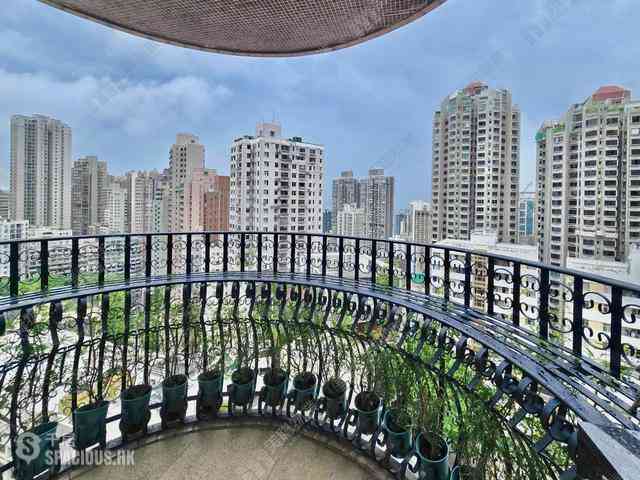 Mid Levels West - Park View Court 15