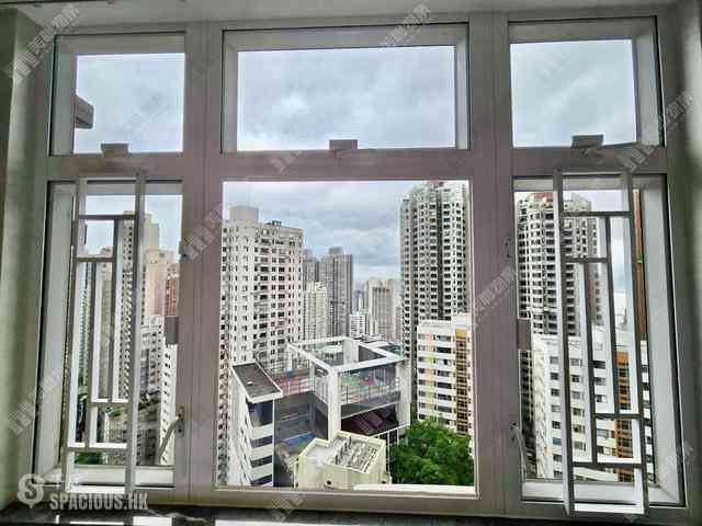Mid Levels West - Park View Court 30