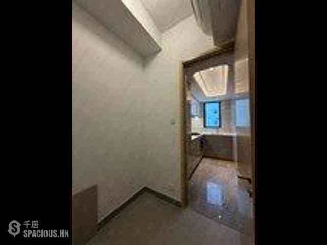 Wong Chuk Hang - The Southside Phase 4A 04