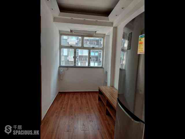 Causeway Bay - Lei Wen Court 04