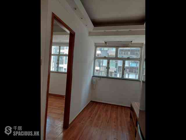 Causeway Bay - Lei Wen Court 05