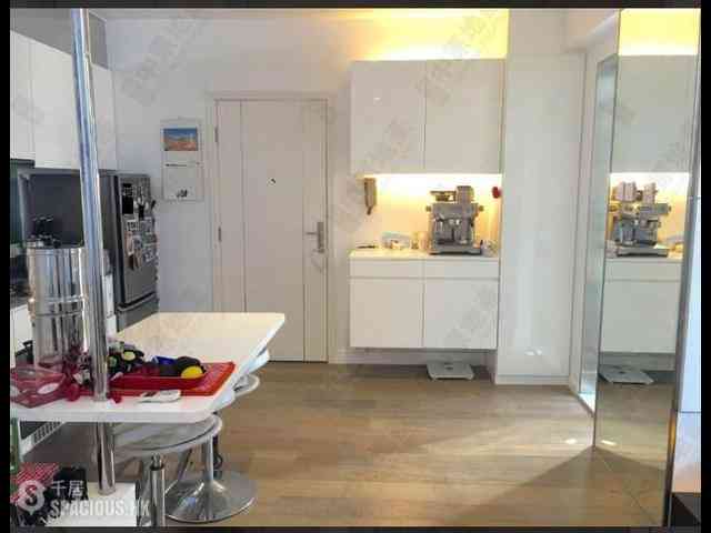 Mid Levels Central - Jadestone Court 03
