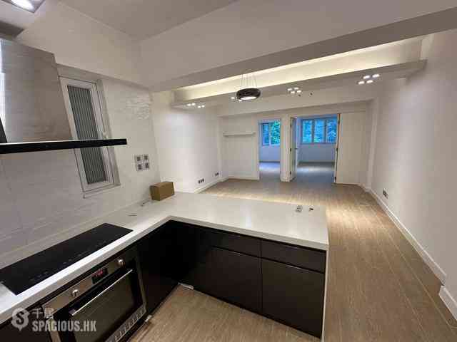 Kennedy Town - Sincere Western House 01