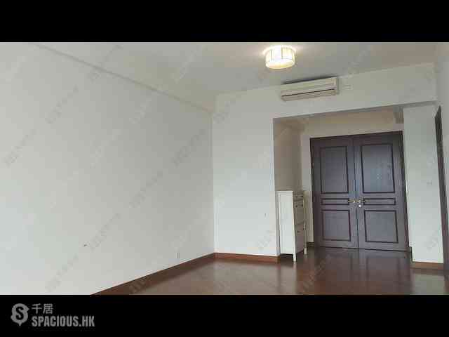 Tai Kok Tsui - The Hermitage Block 7 04