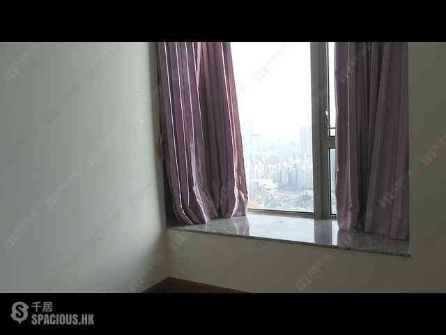 Tai Kok Tsui - The Hermitage Block 7 05