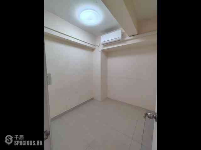 Sham Shui Po - 62, Castle Peak Road 06