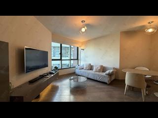 Mid Levels West - 80 Robinson Road 04