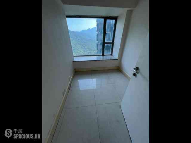 Tung Chung - Caribbean Coast Phase 3 Carmel Cove Tower 11 08