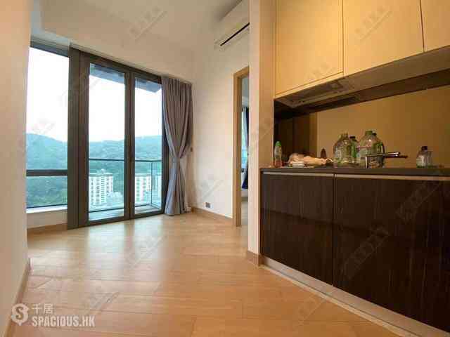 Causeway Bay - Jones Hive 02