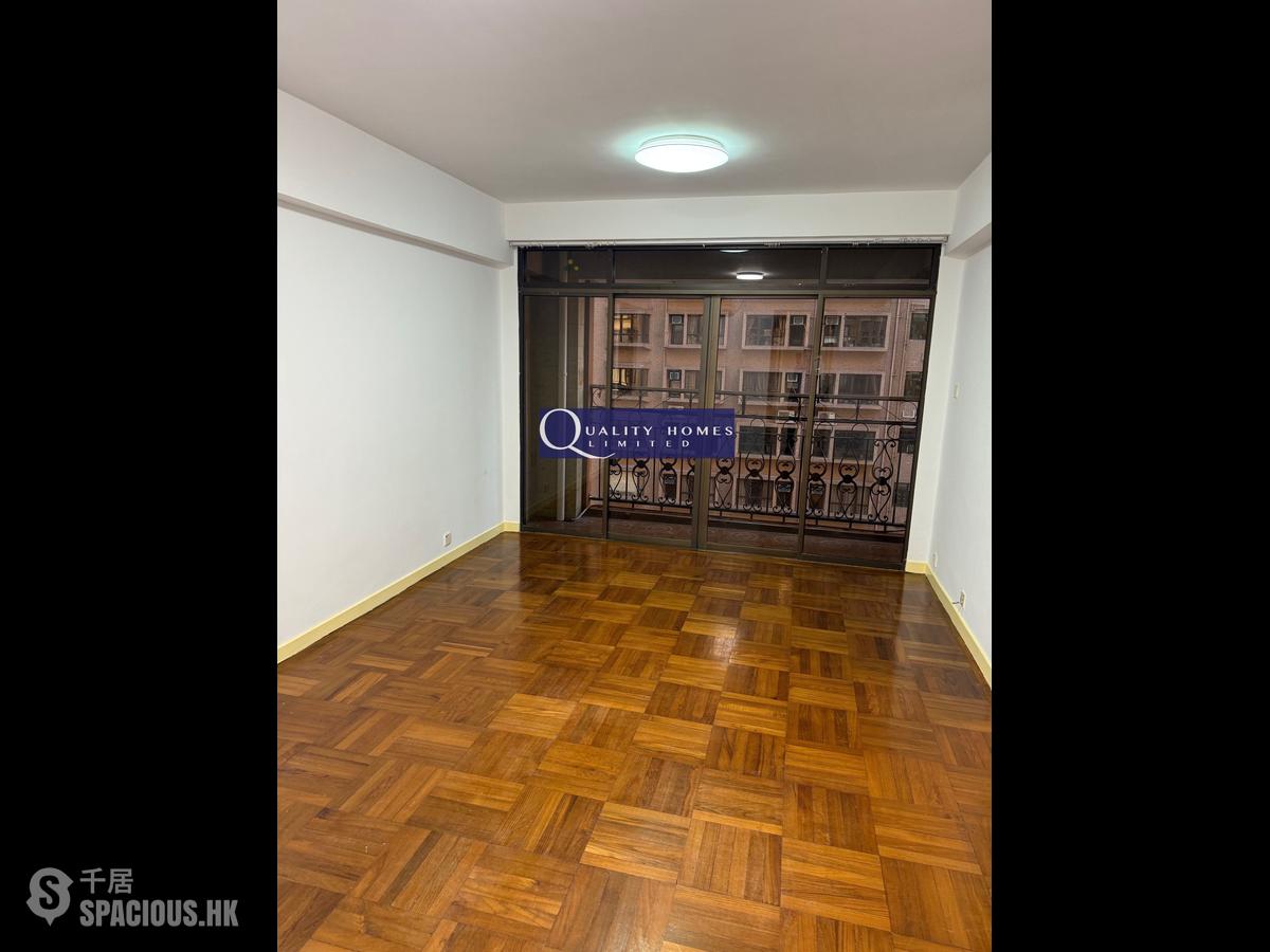 Sai Ying Pun - Kei Villa 01