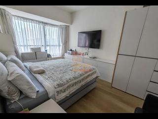 Mid Levels West - Dragonview Court 06