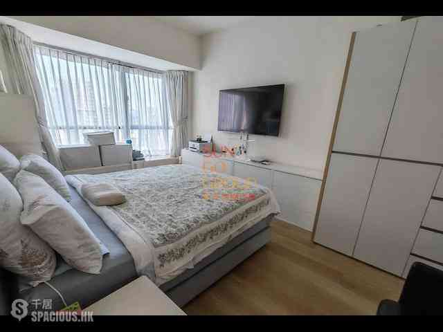 Mid Levels West - Dragonview Court 06